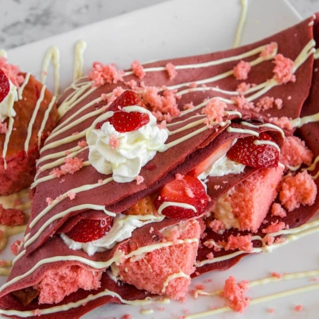 #04 - Red Velvet Crepe.