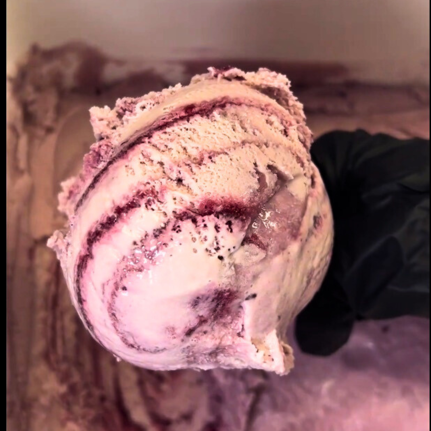 Blackberry Ice Cream | Ice Cream Store in Olathe